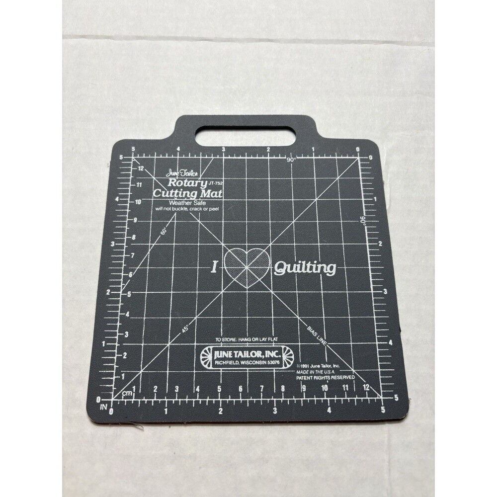 Vintage June Tailor JT-752 Mini Rotary Cutting Mat 6x6.5 Quilting Sewing